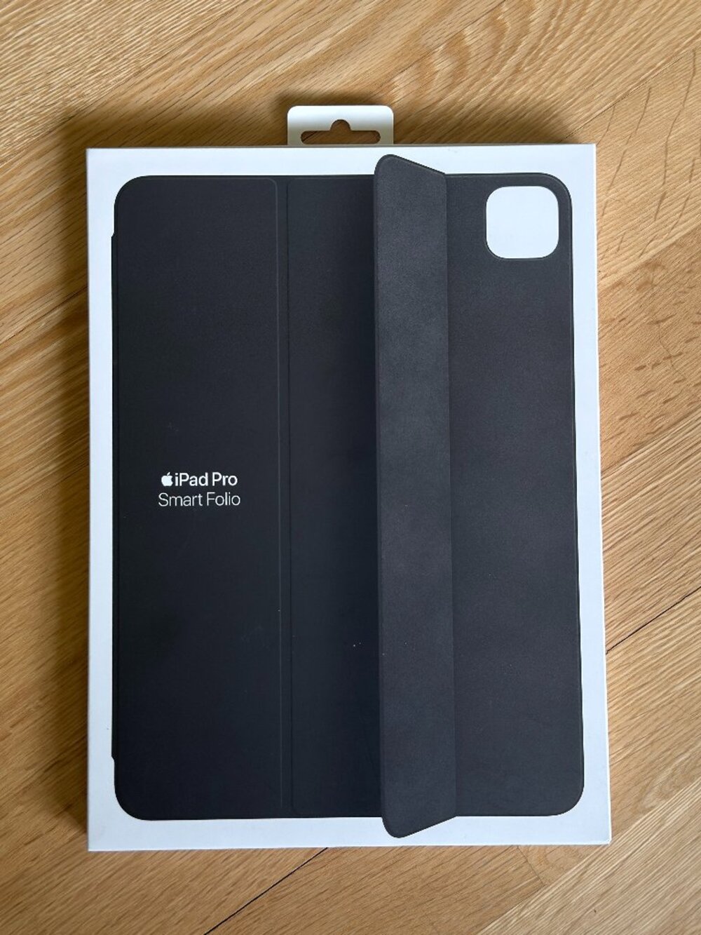 Apple Smart Folio for iPad Pro 11-inch (1st–4th Gen) — Black